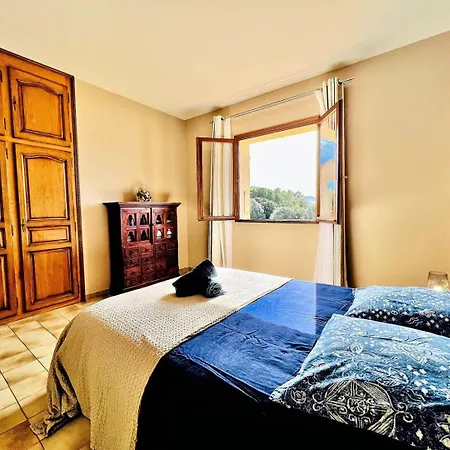 Casacampanile Villa *